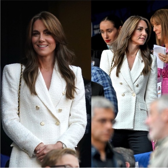 Zara Jackets & Blazers - Zara women’s tweed cream Jackie O style blazer gold details